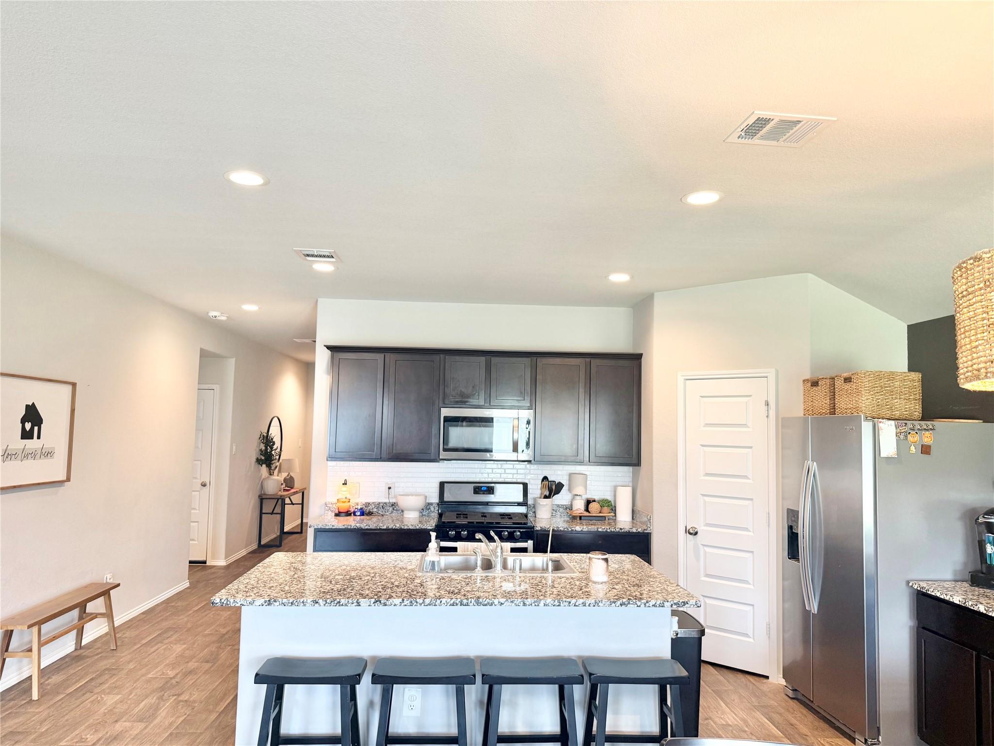 3939 Country Club Drive