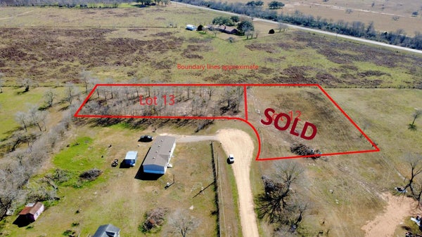 MESQUITE RD, WALLIS, TX 77485 - Image b57d6a2d913486f1e03f8ab08bfabdd4/577461808