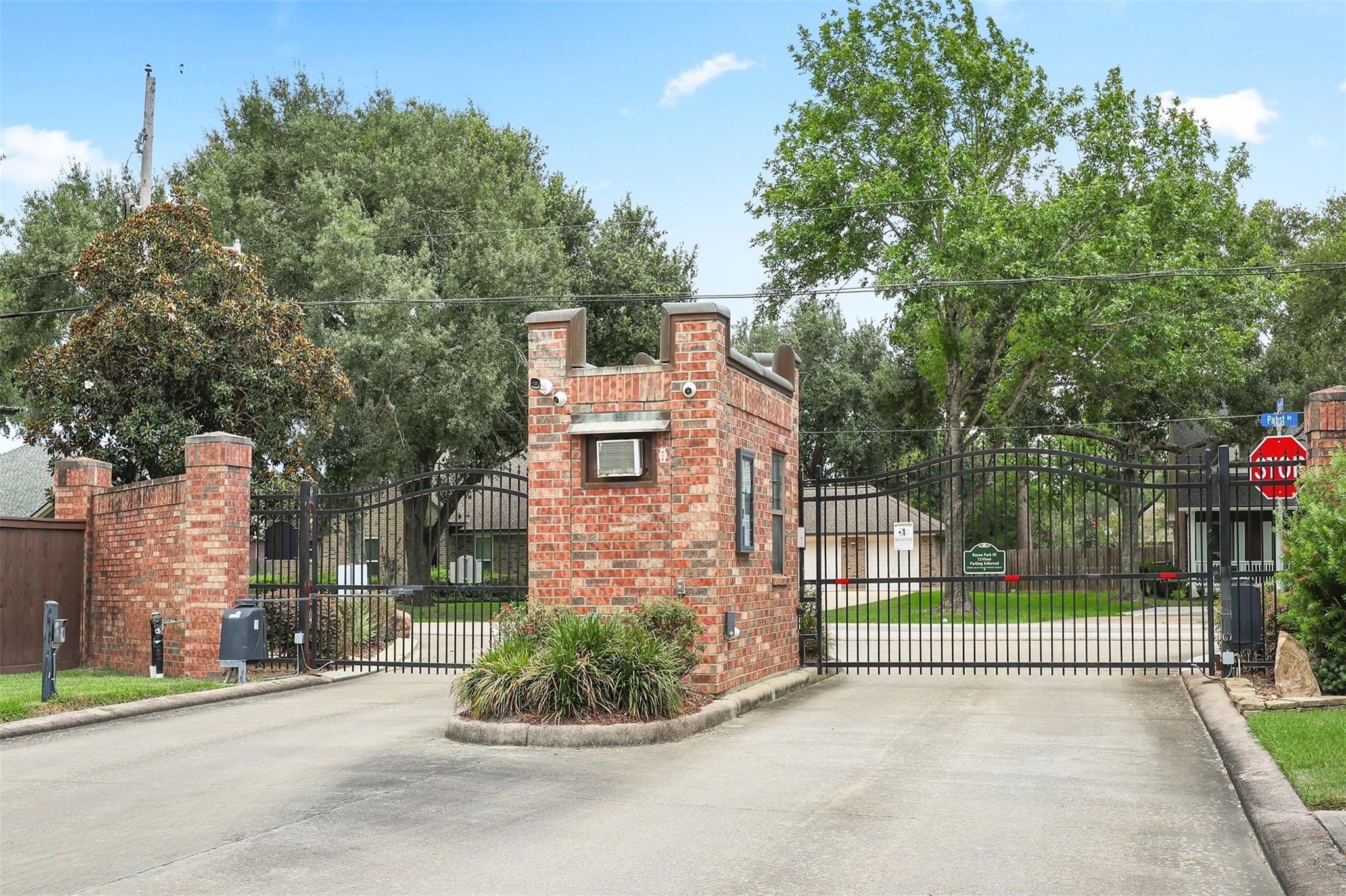 409 Old Orchard Way