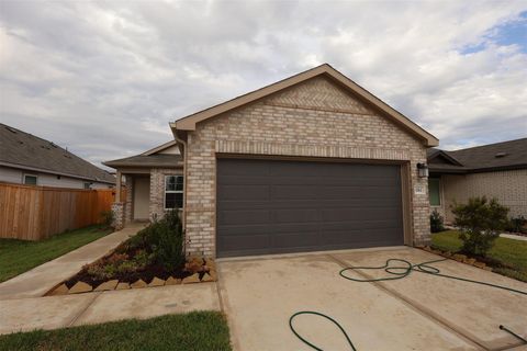 1762 West Stroker Road Crosby TX 77532