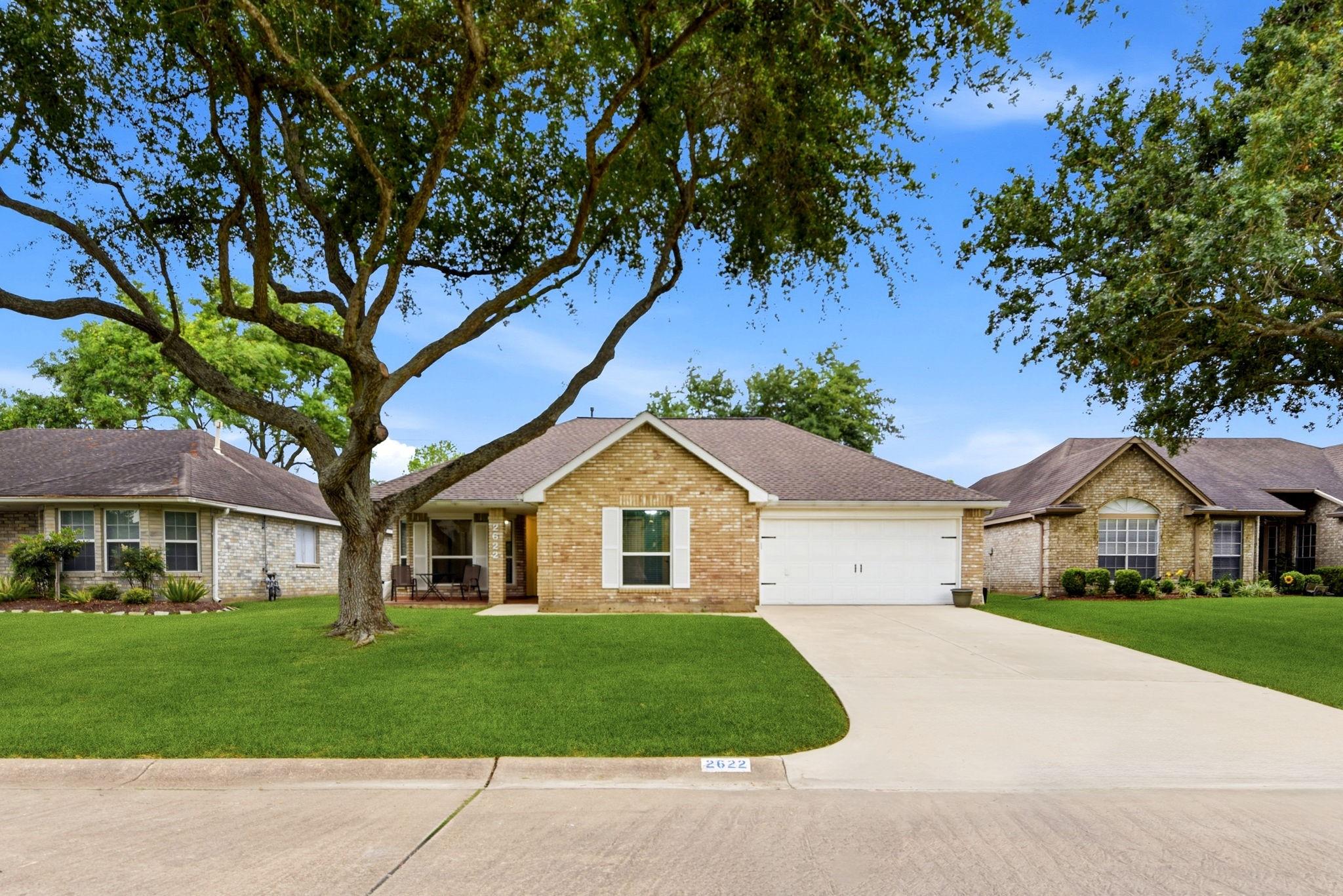 2622 S Peach Hollow Circle