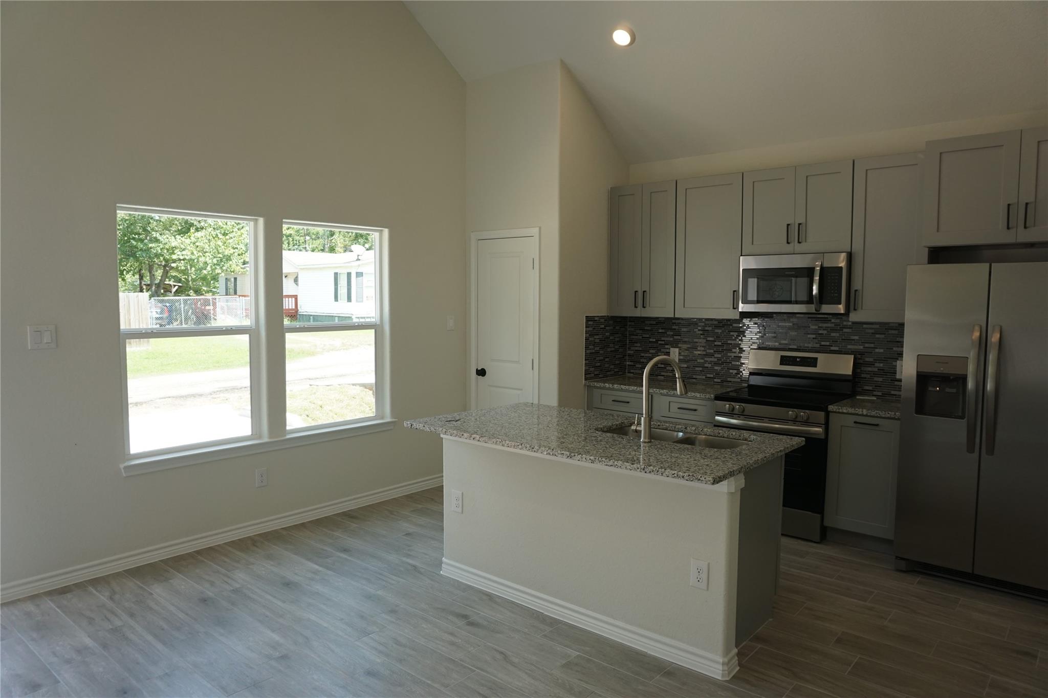 9868 Arbor Oak Street