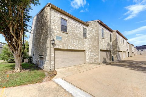 Photo of 3050 Holly Hall Street #3050, Houston, TX 77054 (MLS # 95381014)