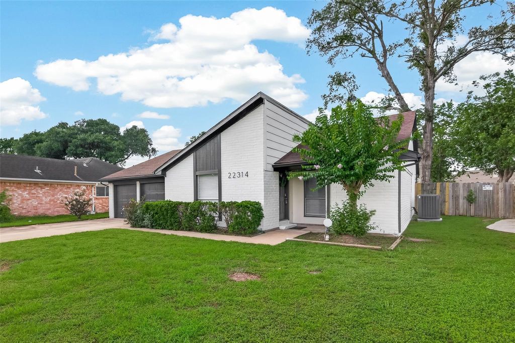 Photo of 22314 N Fork Drive, Katy, TX 77450 (MLS # 53156140)