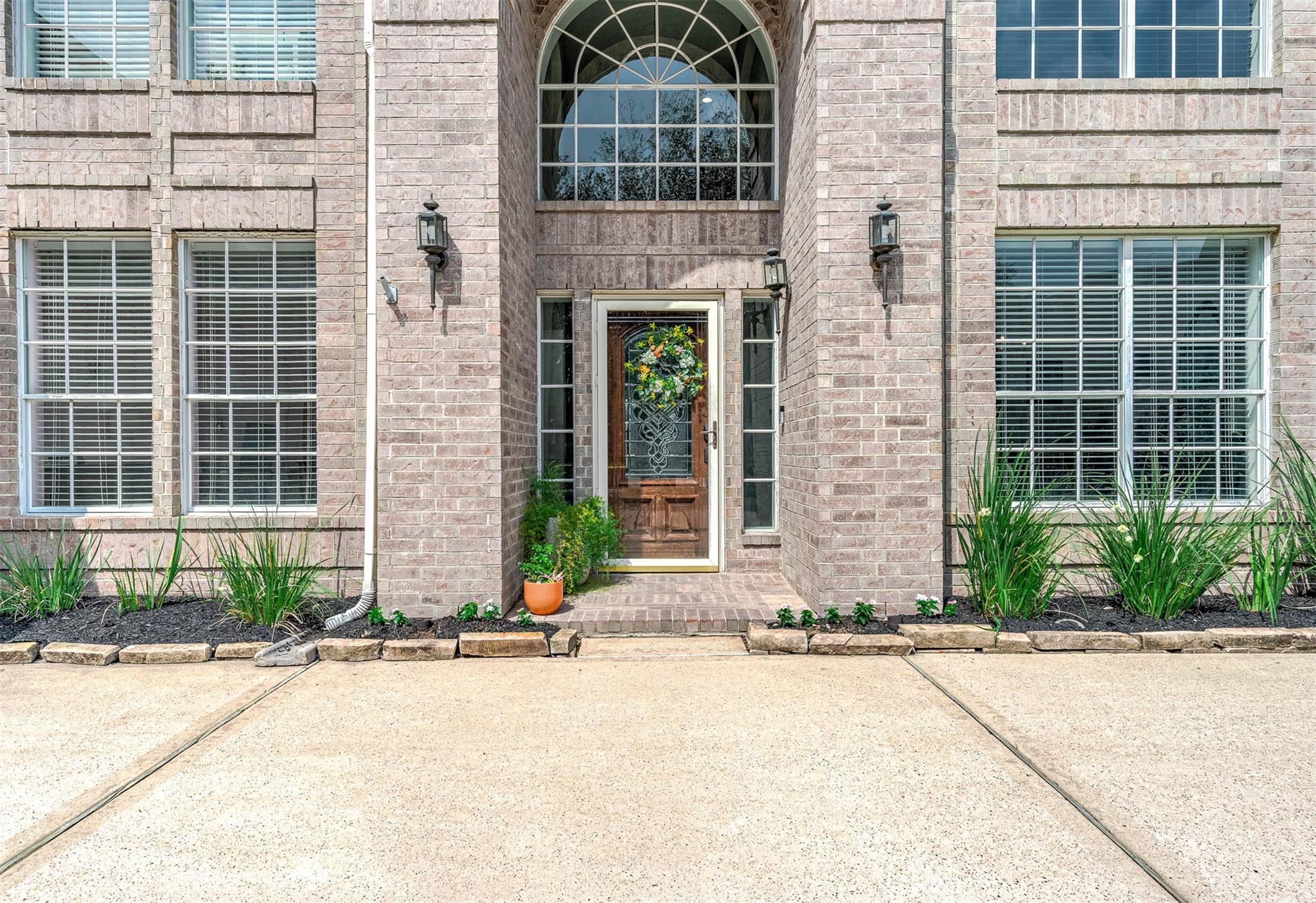 2610 Clay Creek Court