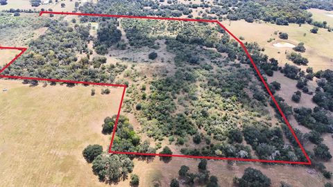 Photo of 1387 County Road 221 Rd, Weimar, TX 78962 (MLS # 31418326) Photo of 1387 County Road 221 Rd, Weimar, TX 78962 (MLS # 31418326)