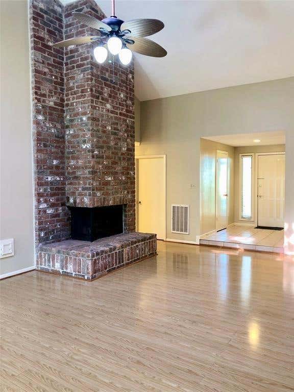 Photo of 1814 Brushy Creek Drive, Sugar Land, TX 77478 (MLS # 24392646)