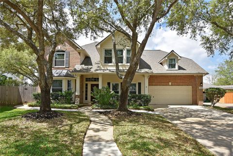 Homes For Sale - 3302 Battle Creek Drive<br/> Missouri City, TX 77459