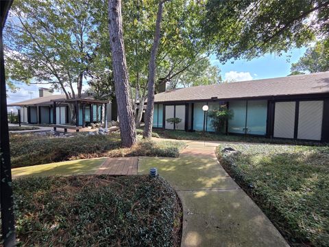 Tiny photo for 14343 Torrey Chase Boulevard #C5, Houston, TX 77014 (MLS # 11000625)