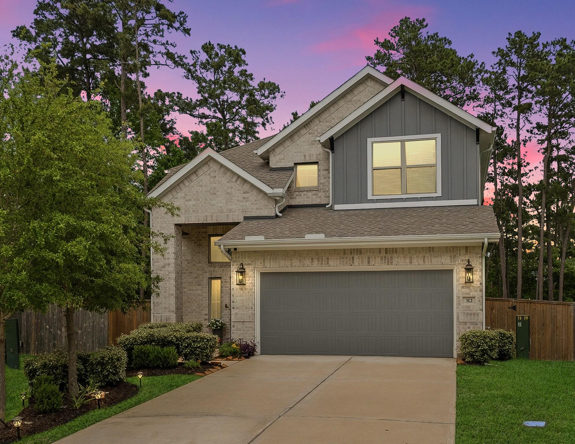 312 Mullins Court