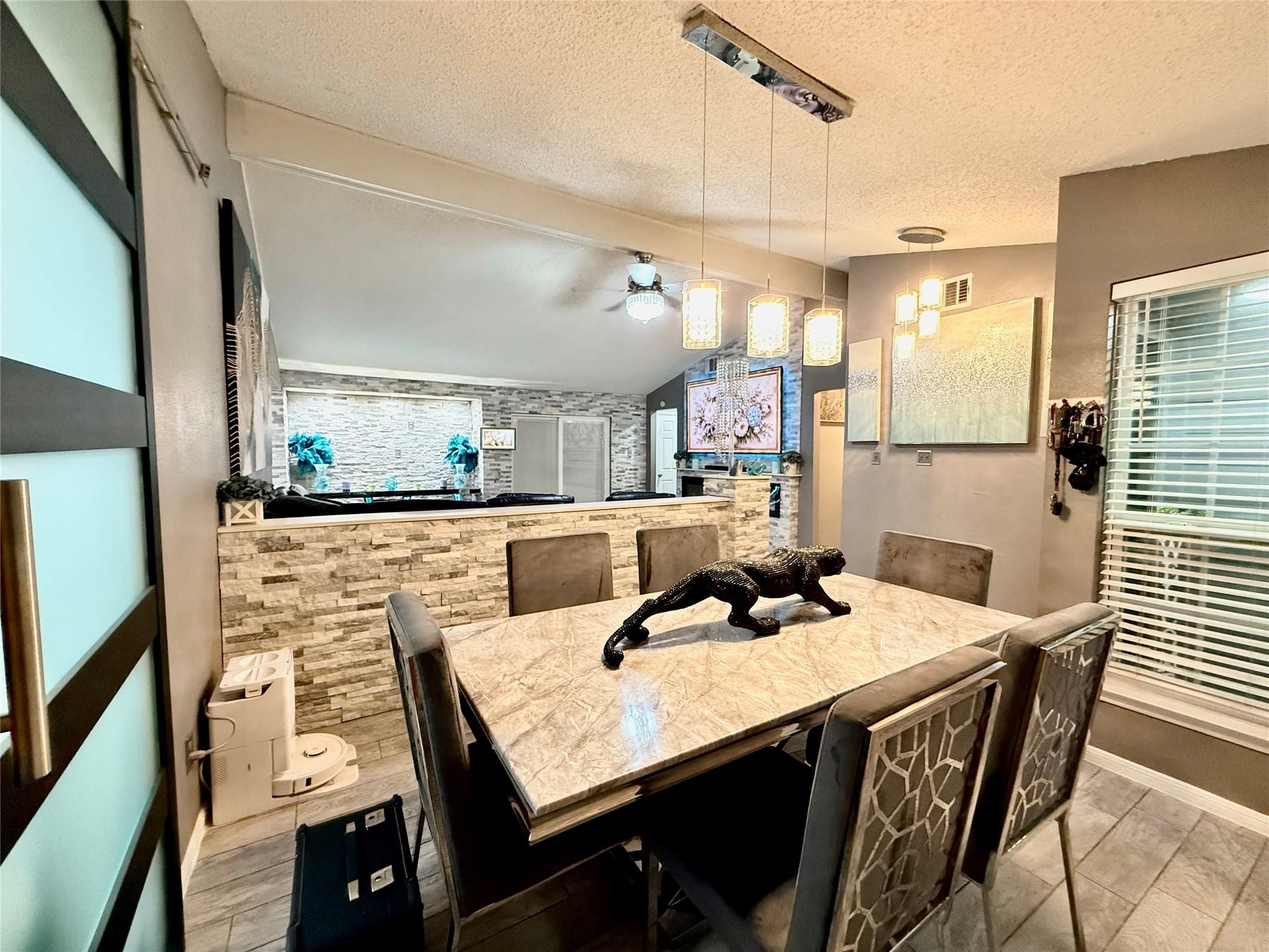 17314 Huntersglen Circle