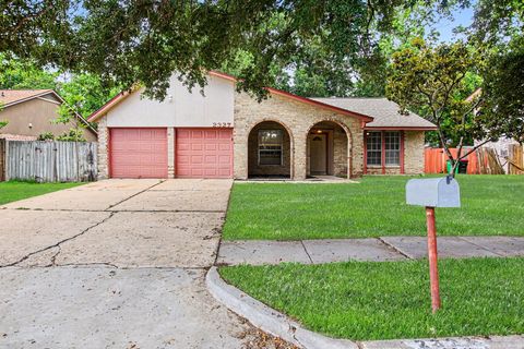 Photo of 2327 N Spring Drive, Spring, TX 77373 (MLS # 3227615)