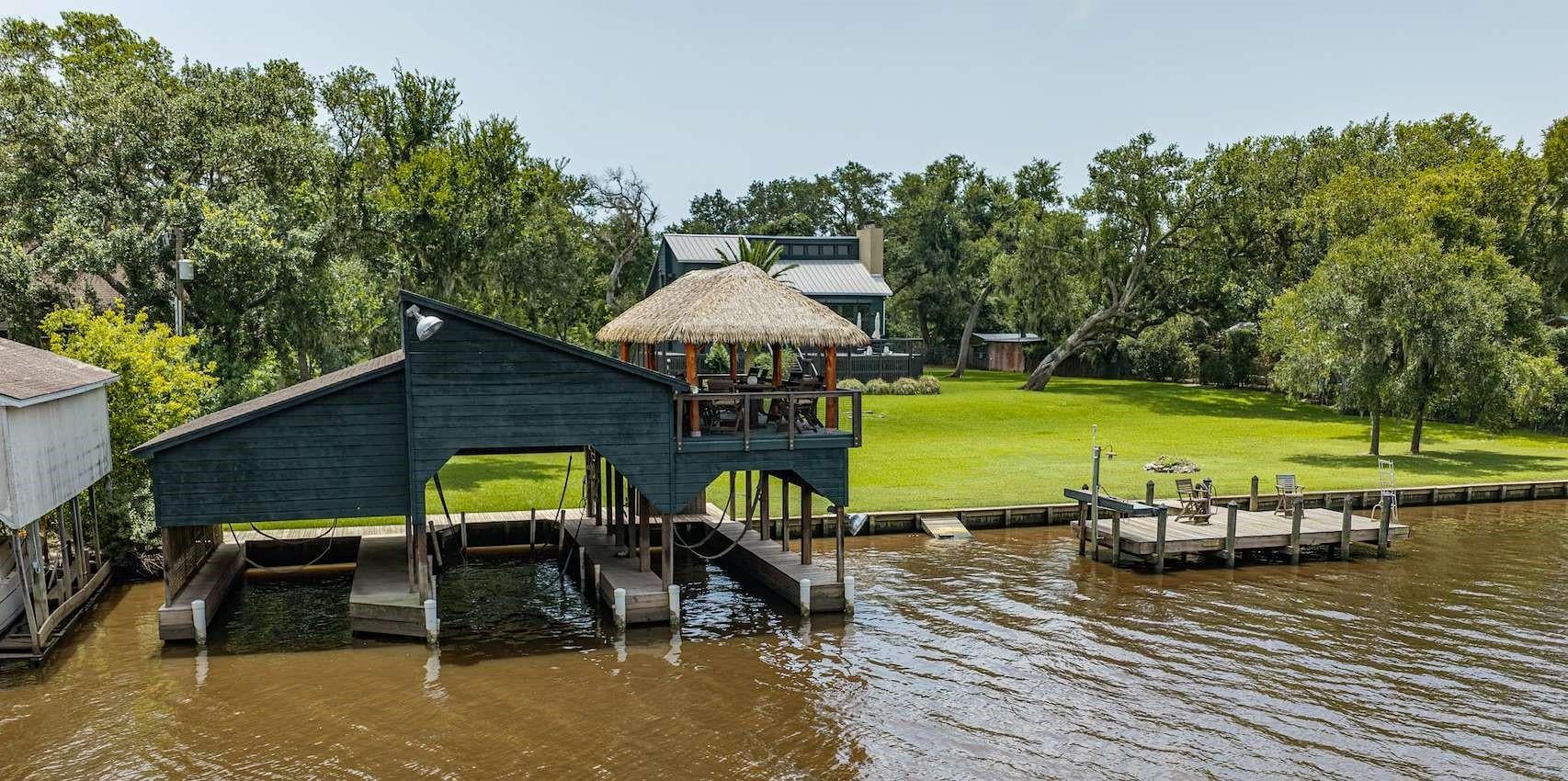 1056 County Road 297 Circle