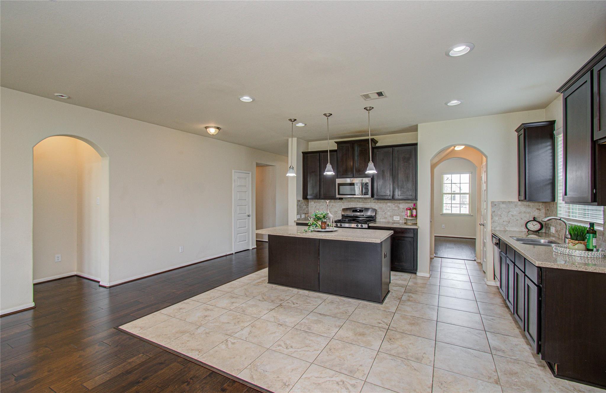 12319 Gatewood Drive