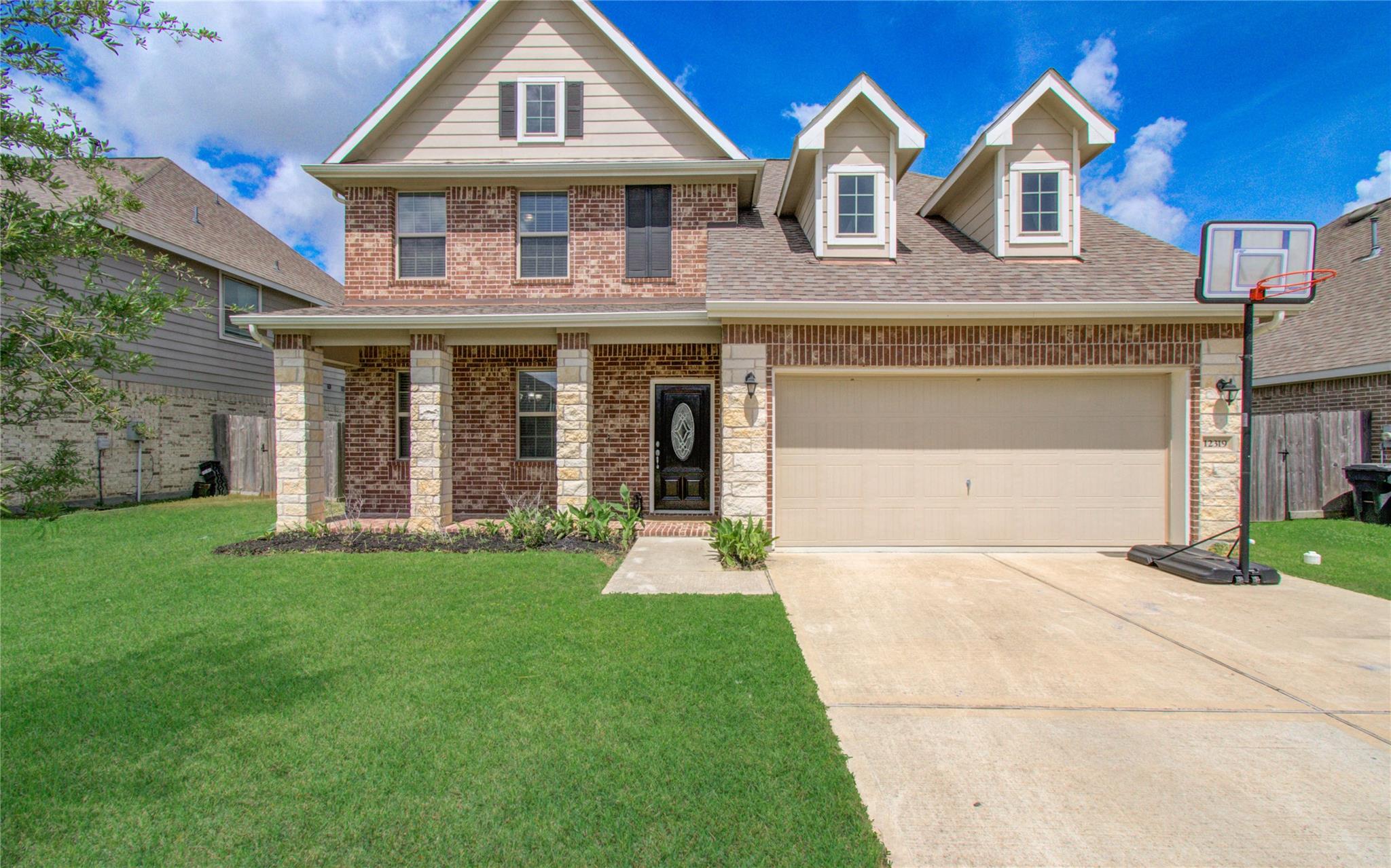 12319 Gatewood Drive