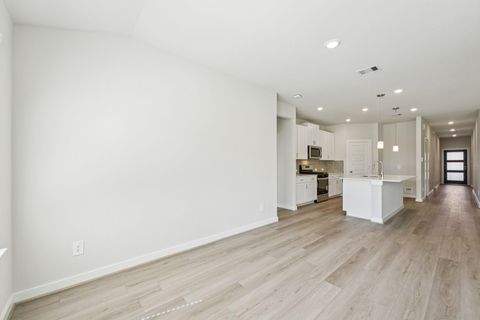 2827654380