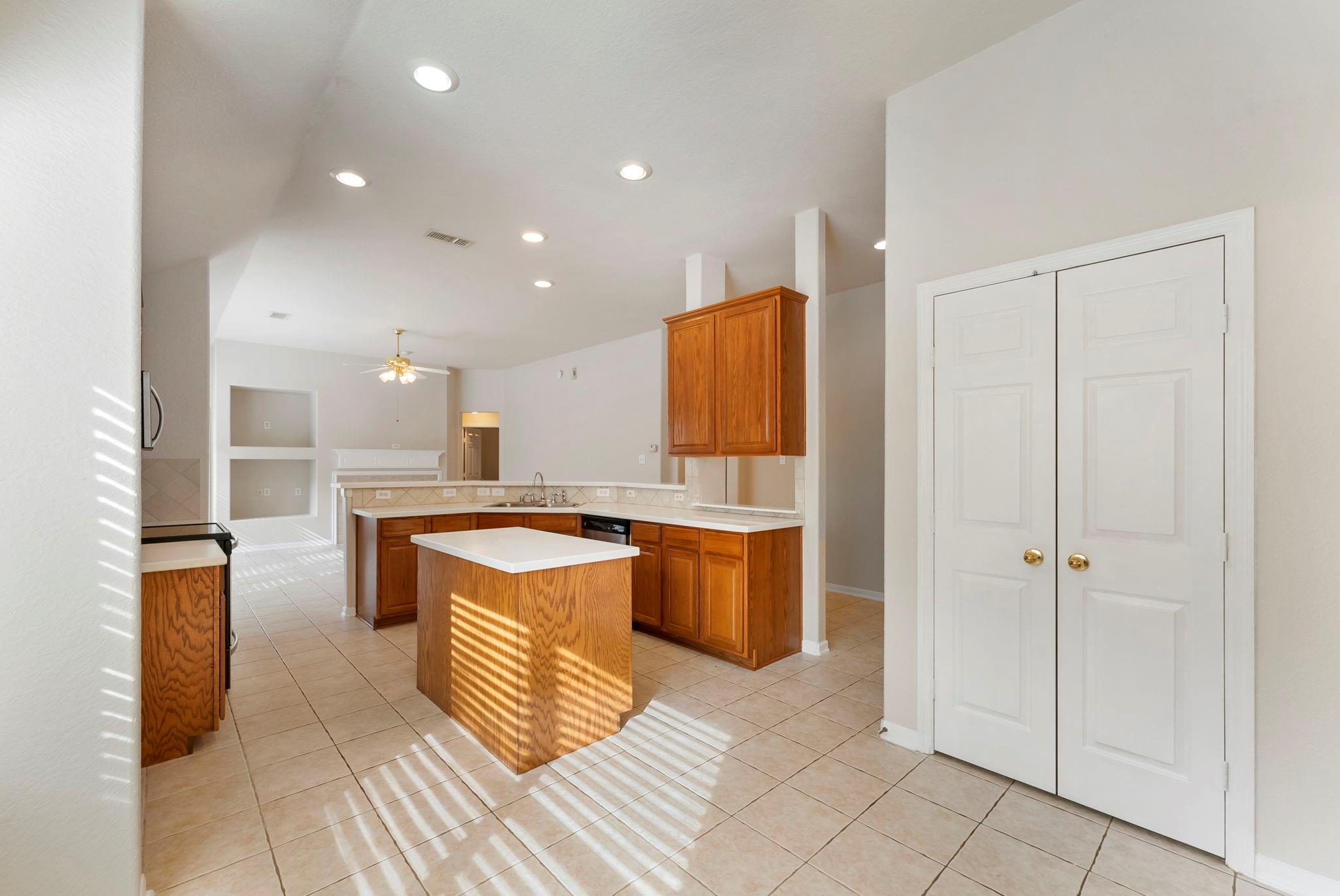 138 S Veranda Ridge Drive