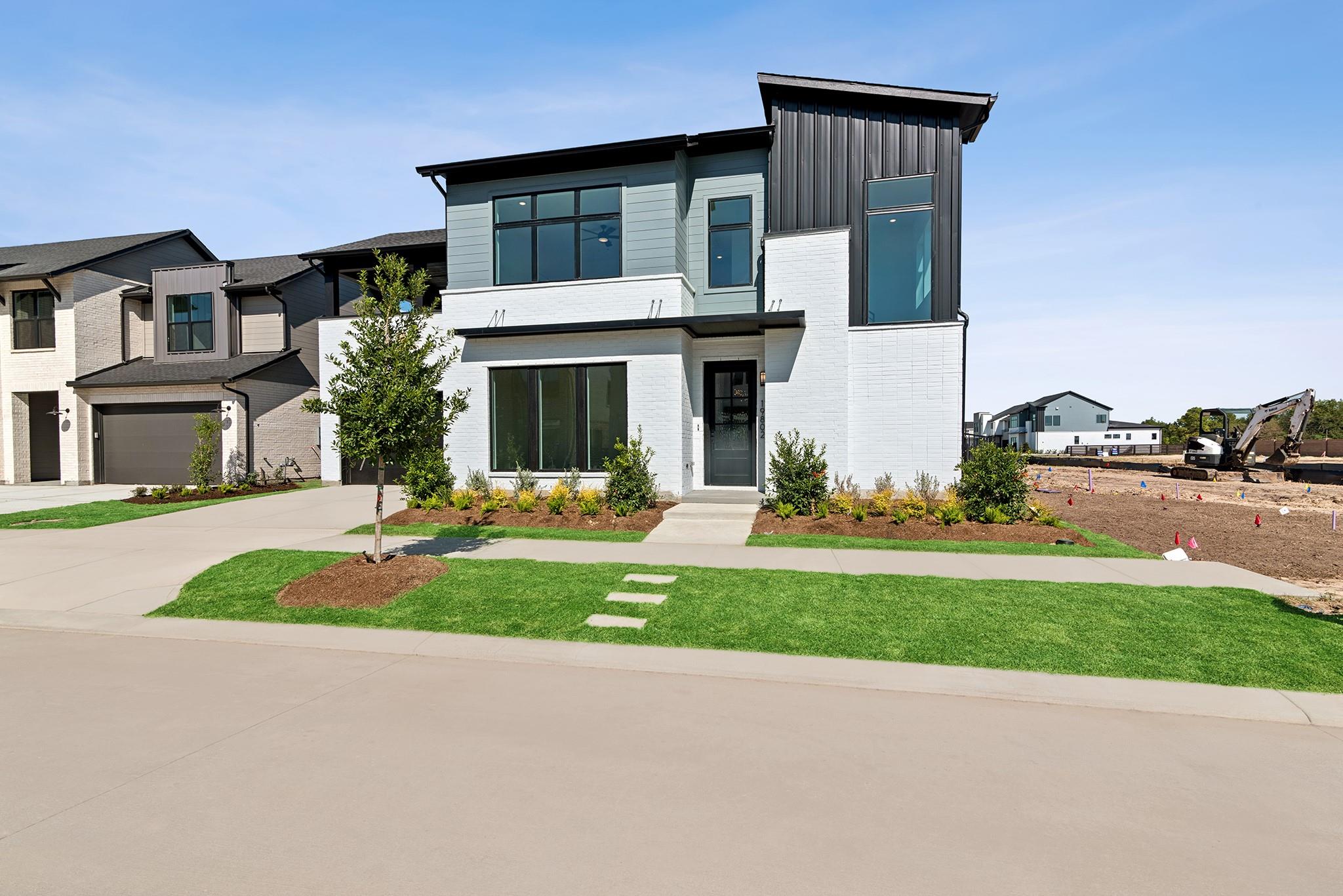 19802 Moonflower Meadow Street