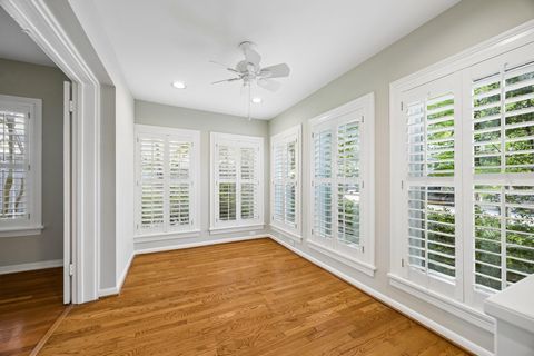 Tiny photo for 2048 Sul Ross Street, Houston, TX 77098 (MLS # 90174339)