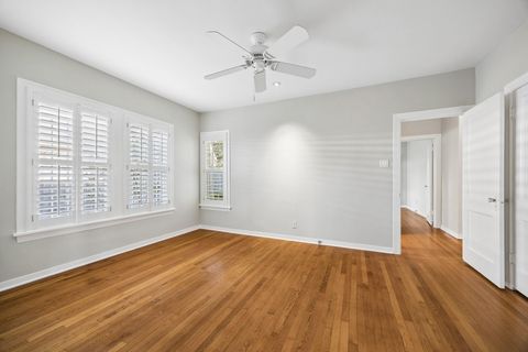 Tiny photo for 2048 Sul Ross Street, Houston, TX 77098 (MLS # 90174339)
