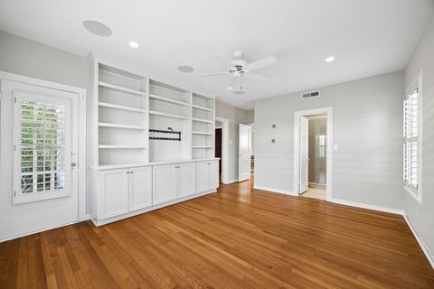 Tiny photo for 2048 Sul Ross Street, Houston, TX 77098 (MLS # 90174339)