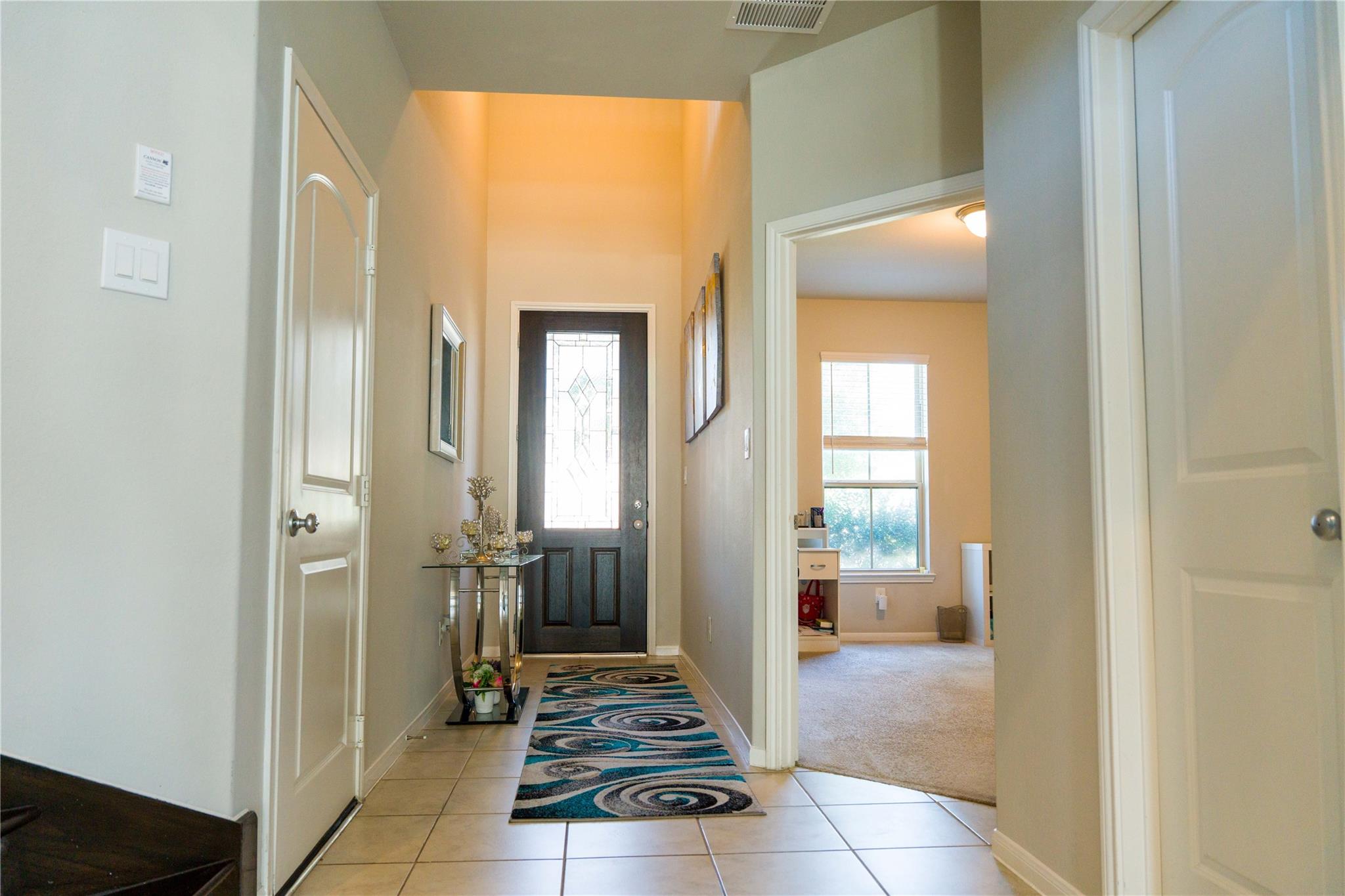 5915 Summer Holly Lane