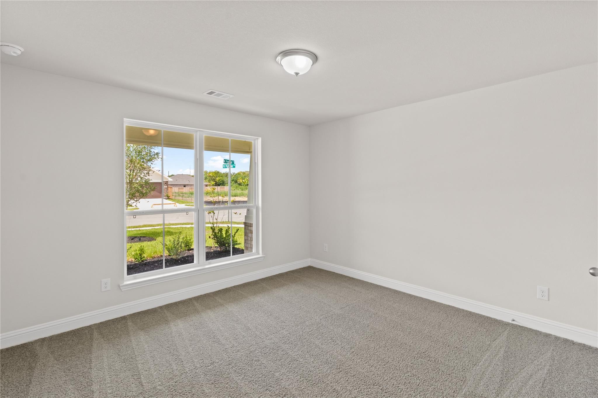 2254 W Post Oak Circle