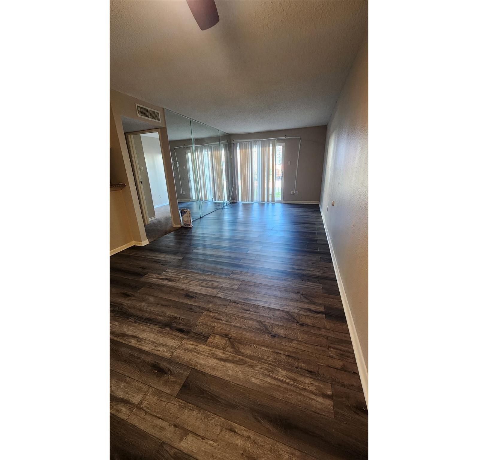 2818 S Bartell Drive 7