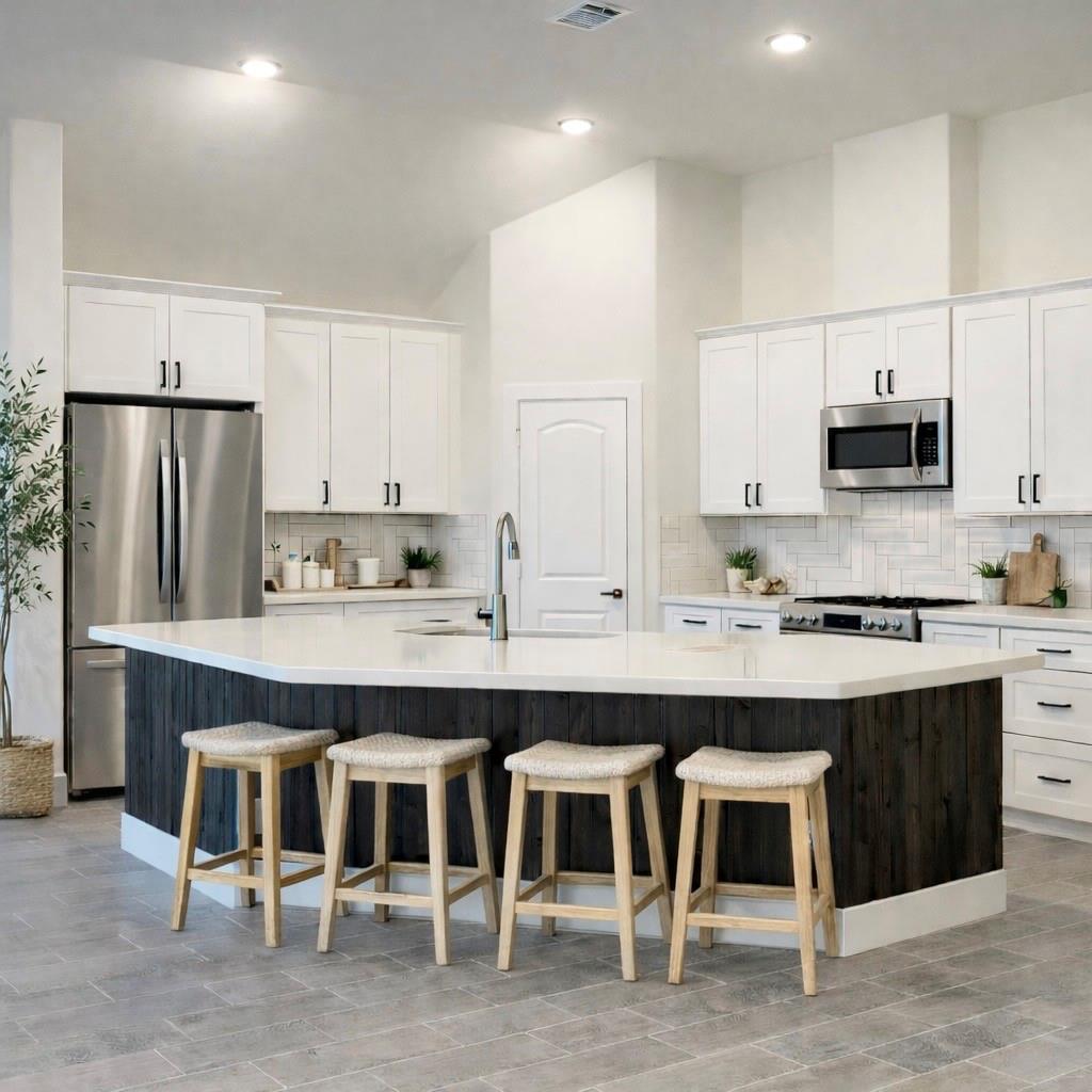 12911 Green Valley