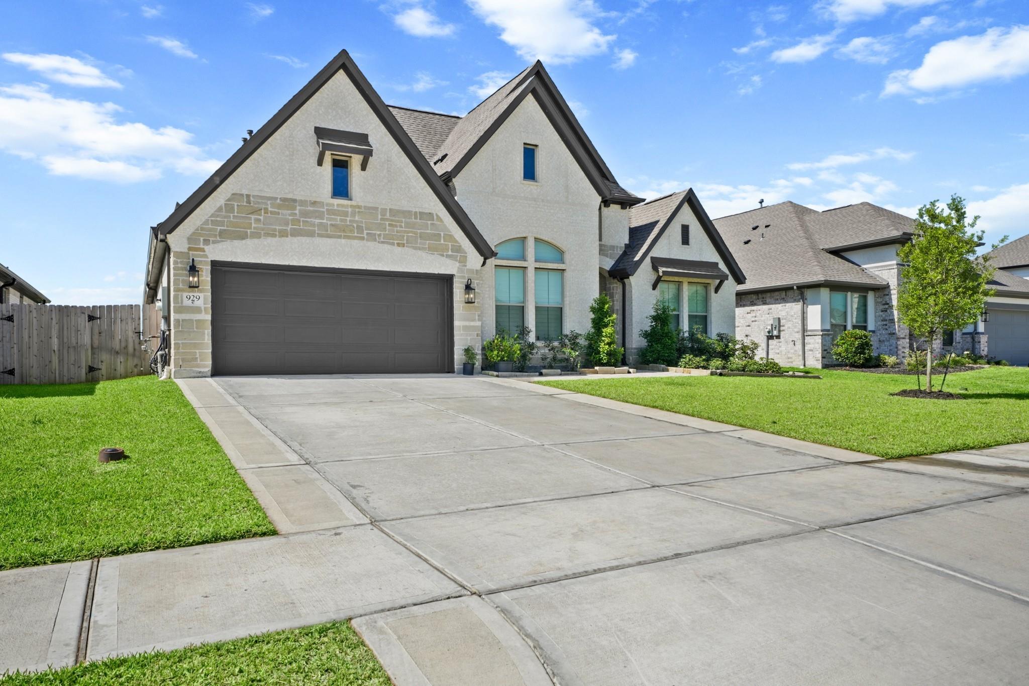 929 Wormwood Drive
