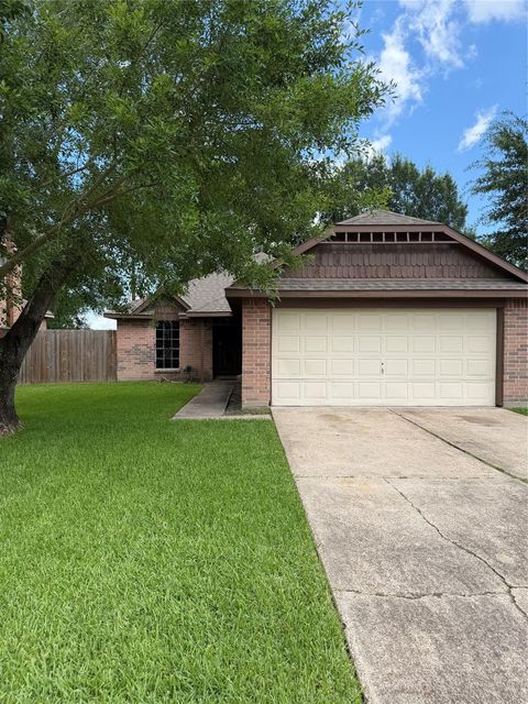 Photo of 8662 Pearl Point Street, Houston, TX 77044 (MLS # 35915310)