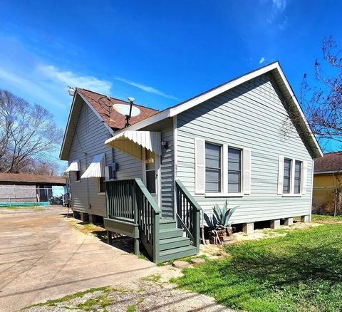 6903 Palestine Street Houston TX 77020