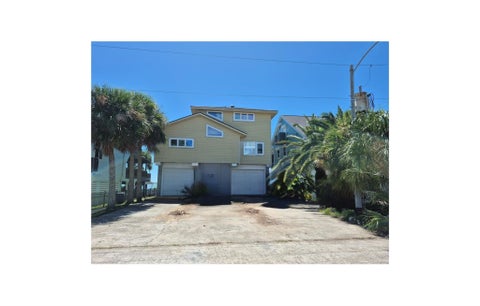 Photo of 1823 Port O Call Street, Tiki Island, TX 77554 (MLS # 52441498)