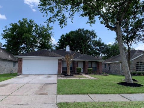 Photo of 3115 Shady Ridge Trail, Sugar Land, TX 77498 (MLS # 97210115)
