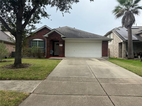 Photo of 5724 Montclair Hill Lane, Rosharon, TX 77583 (MLS # 66241247)