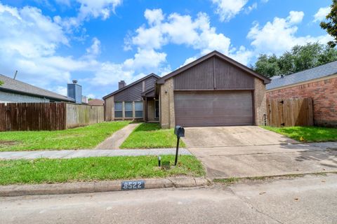 Photo of 8522 Fawn Terrace Drive, Houston, TX 77071 (MLS # 78123629)
