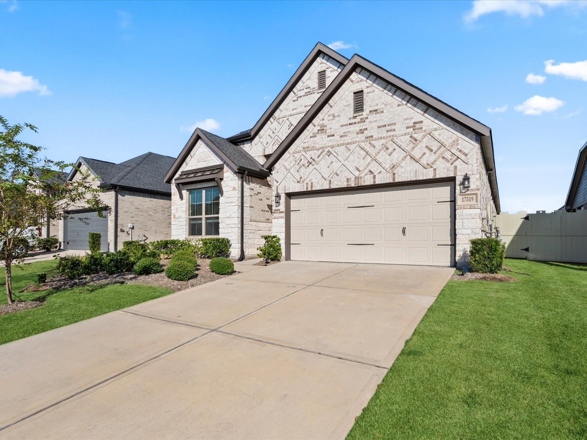 17519 White Baneberry Drive