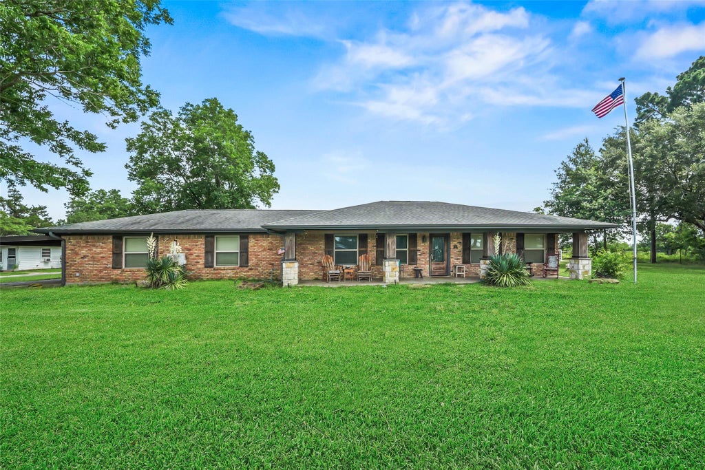 Photo of 34366 Owens Road, Hempstead, TX 77445 (MLS # 94719220)