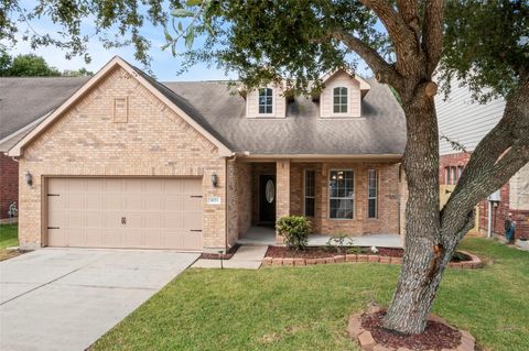 Photo of 1073 Misty Cliff, Dickinson, TX 77539 (MLS # 69026290)