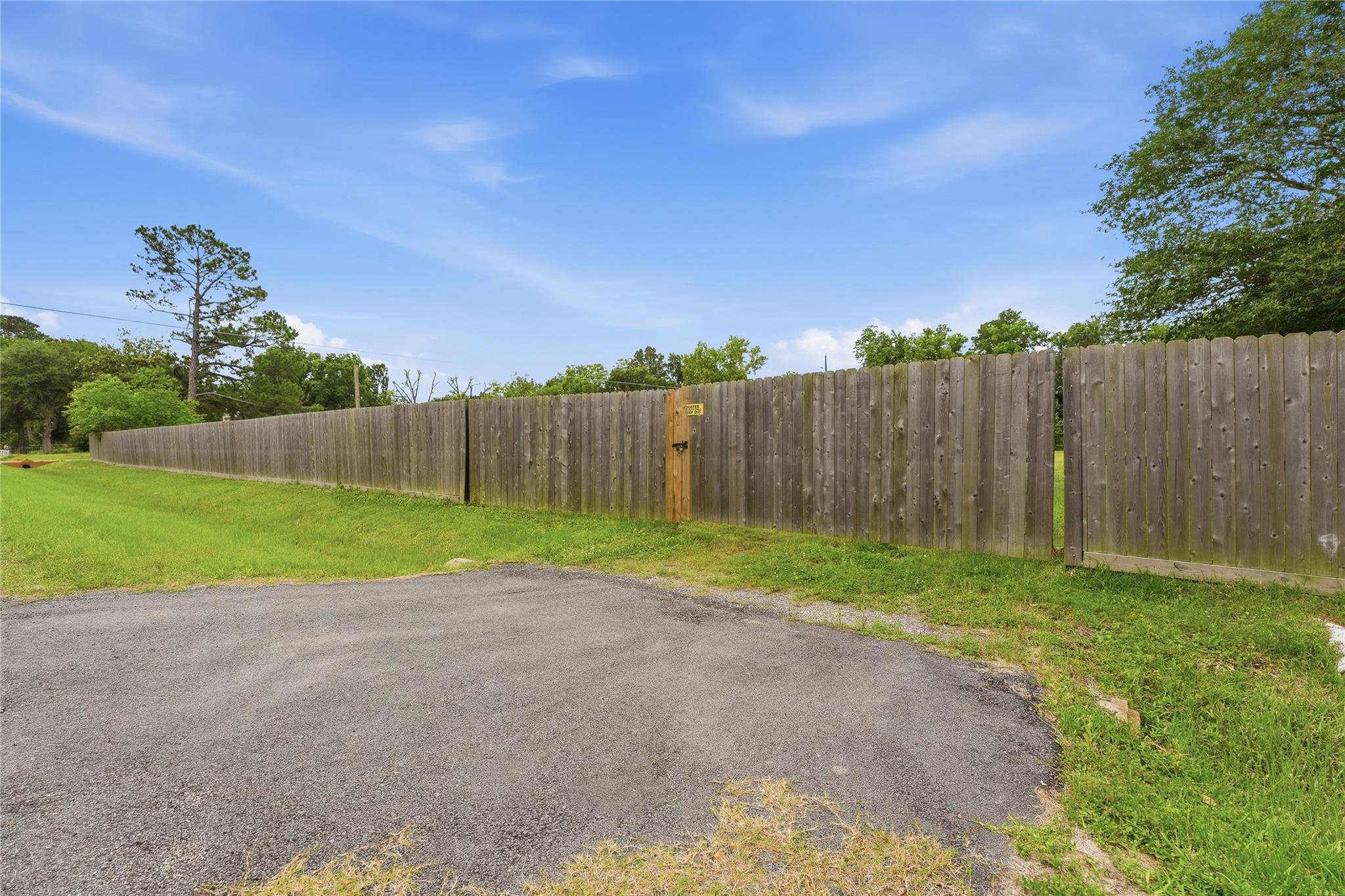 5407 Ripple Lane