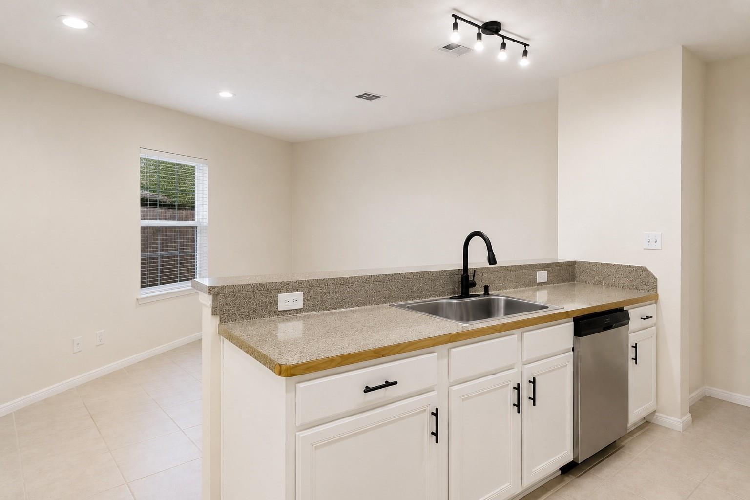 12238 Innisfall Circle