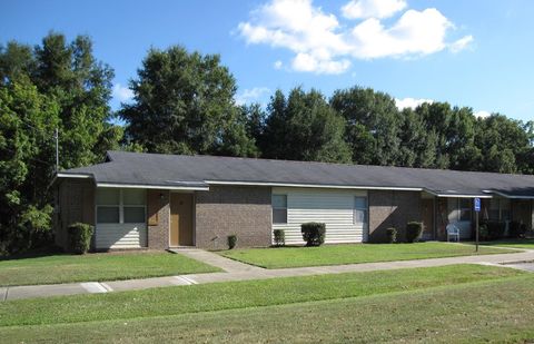 Photo of 123 Lee Rd 660, Other, AL 36865 (MLS # 29347589)