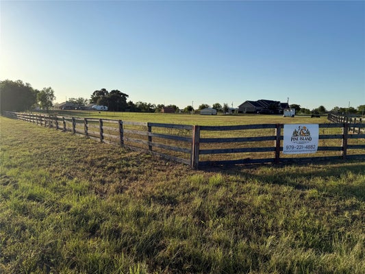 19975 COCHRAN RD, HEMPSTEAD, TX 77445 - Image b5f7aa3ca4b25e5ed8ec3440b1eea6b7/1948826489