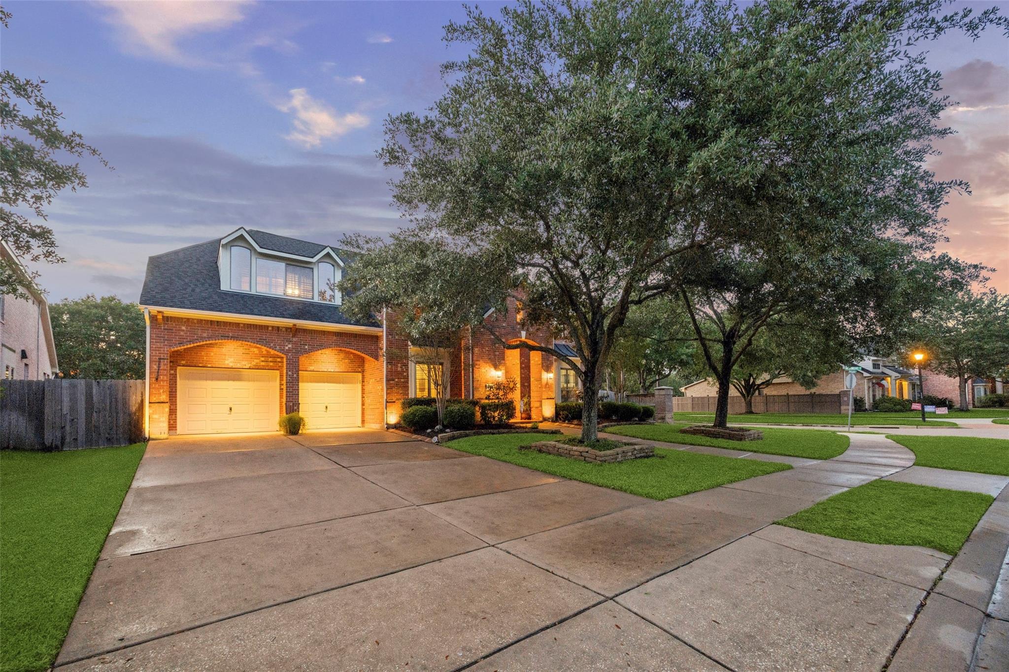 3902 Trailstone Lane