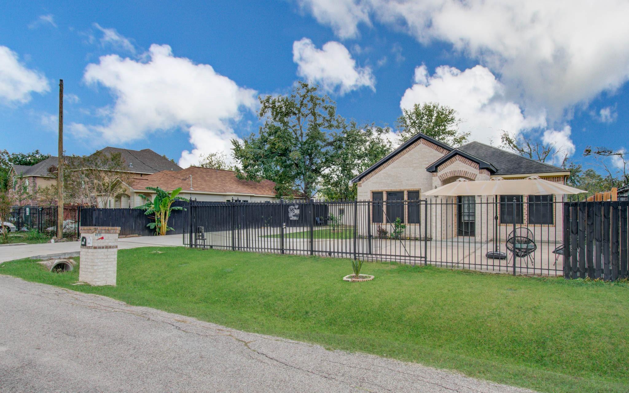 8040 Howton St Street 1-2