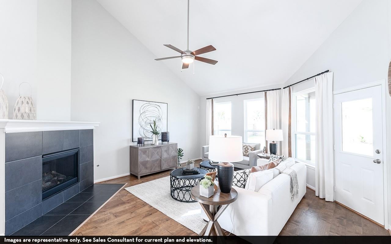 2811 Tamarack Lodge Drive