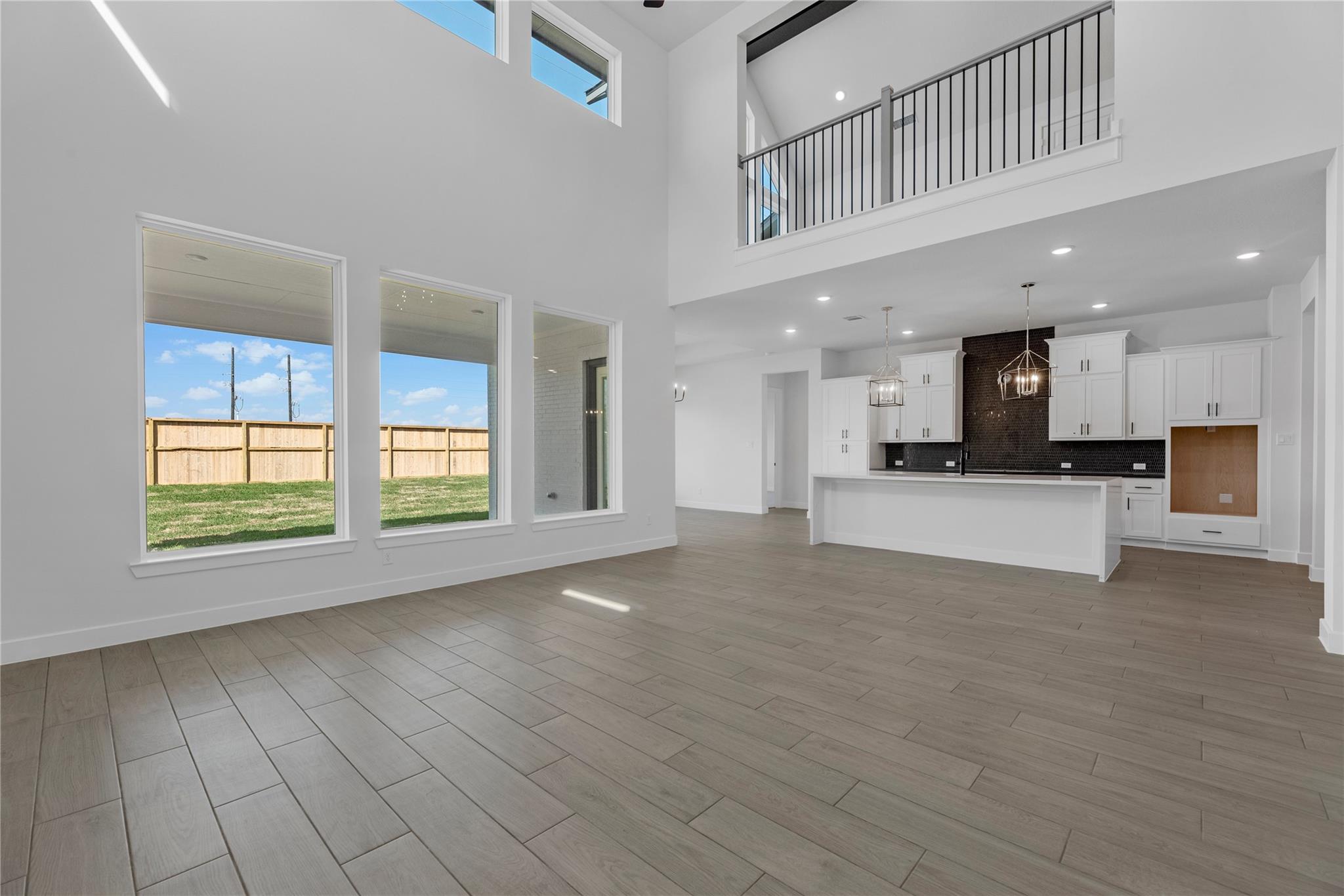 1615 Summer Pine Court