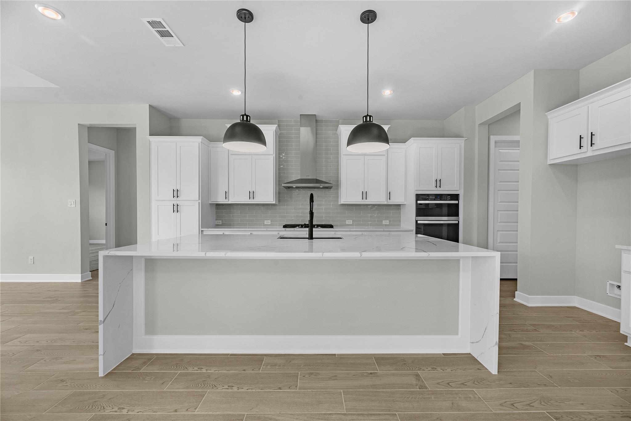 1615 Summer Pine Court