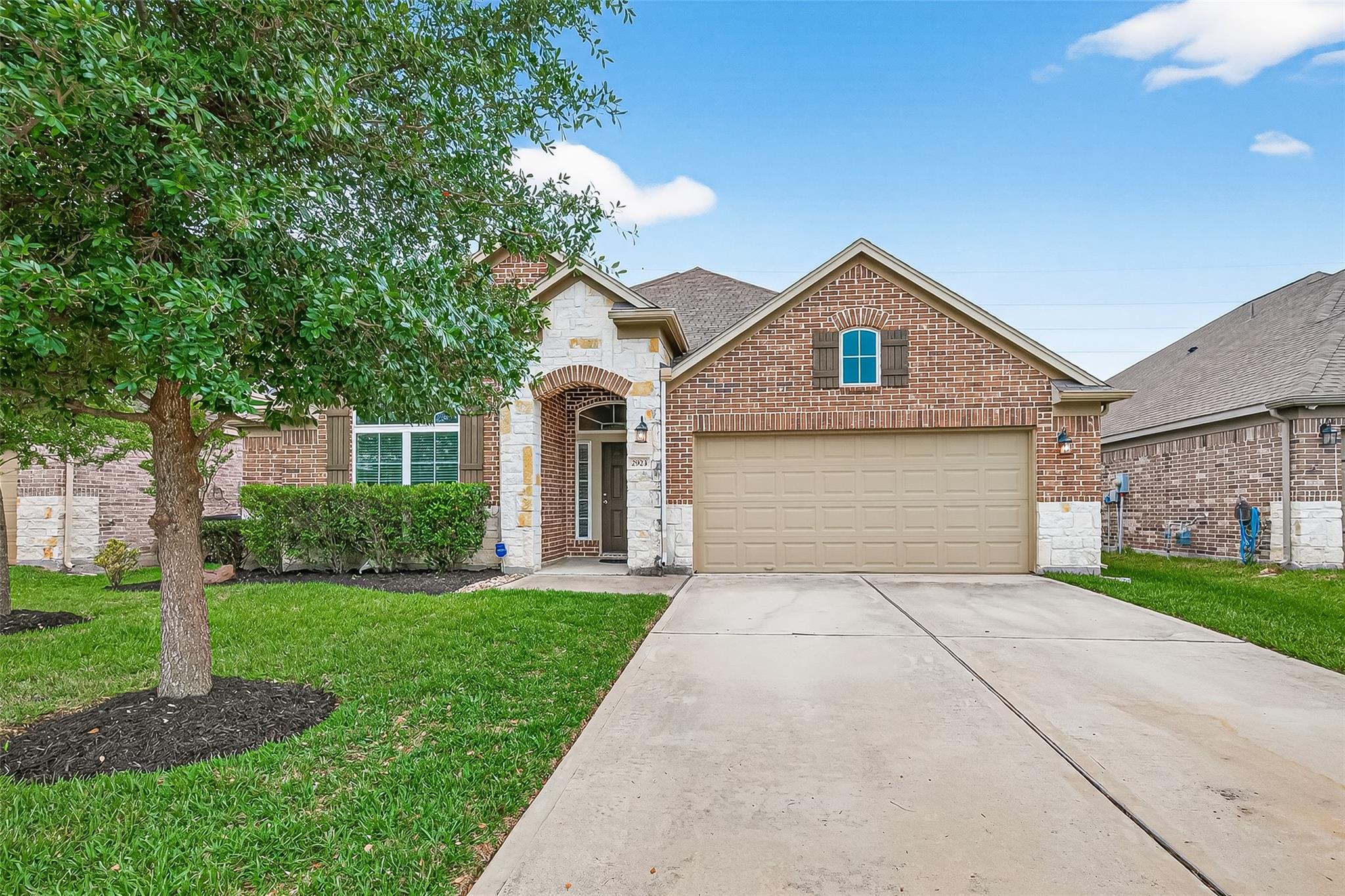 2923 Mountain Elm Trail