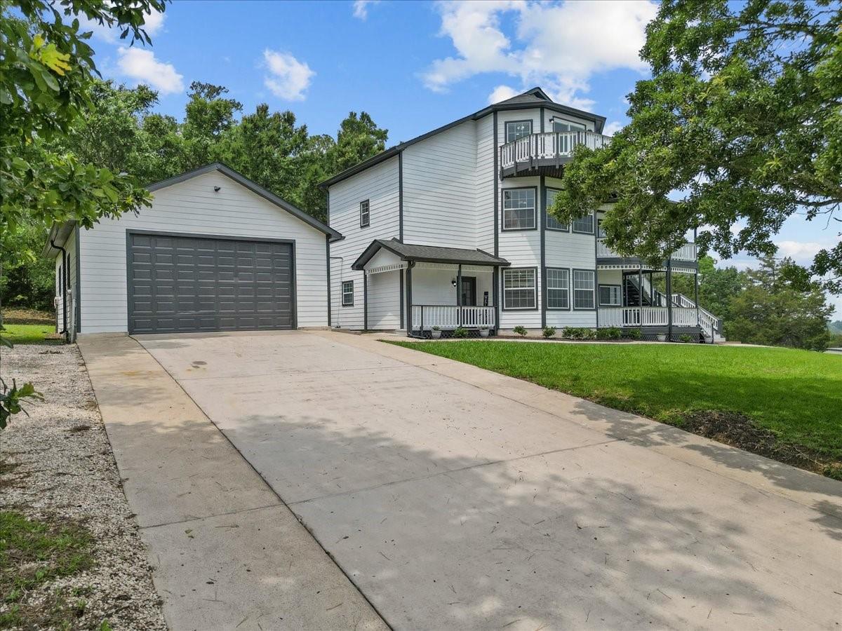 401 Paradise Drive